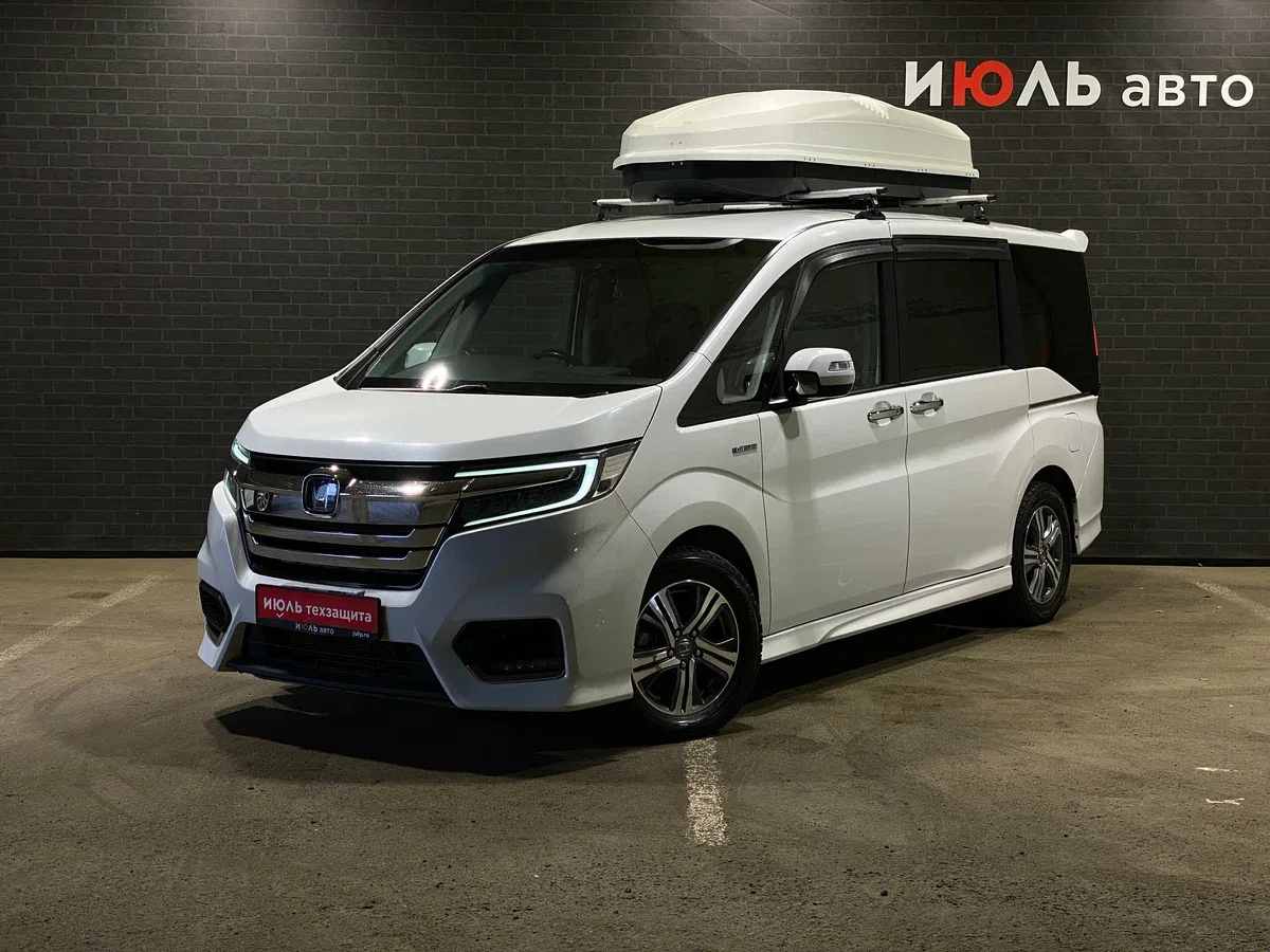 Honda Stepwgn V Рестайлинг