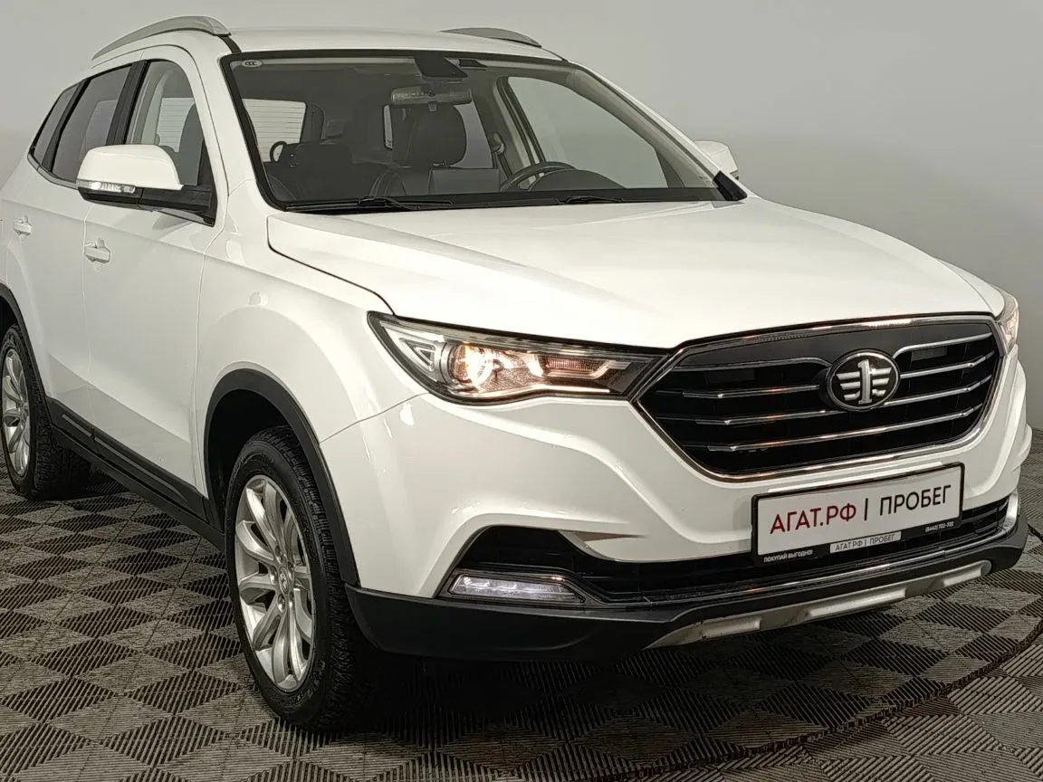 FAW Besturn X40 I