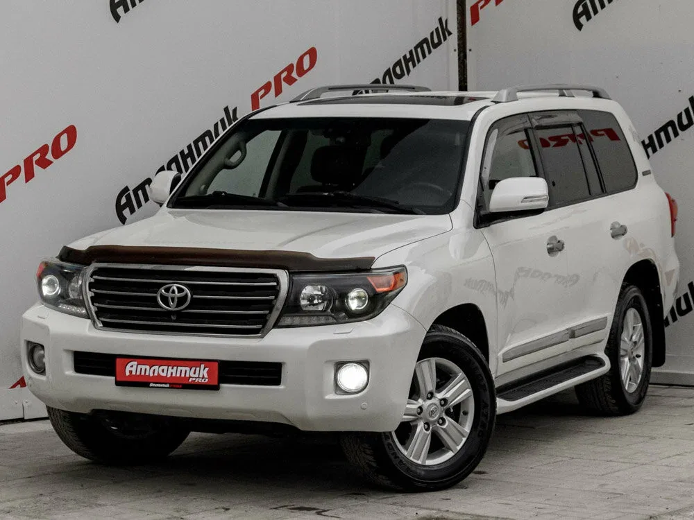Toyota Land Cruiser 200 Series Рестайлинг 1