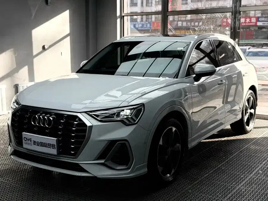 Audi Q3 II (F3)