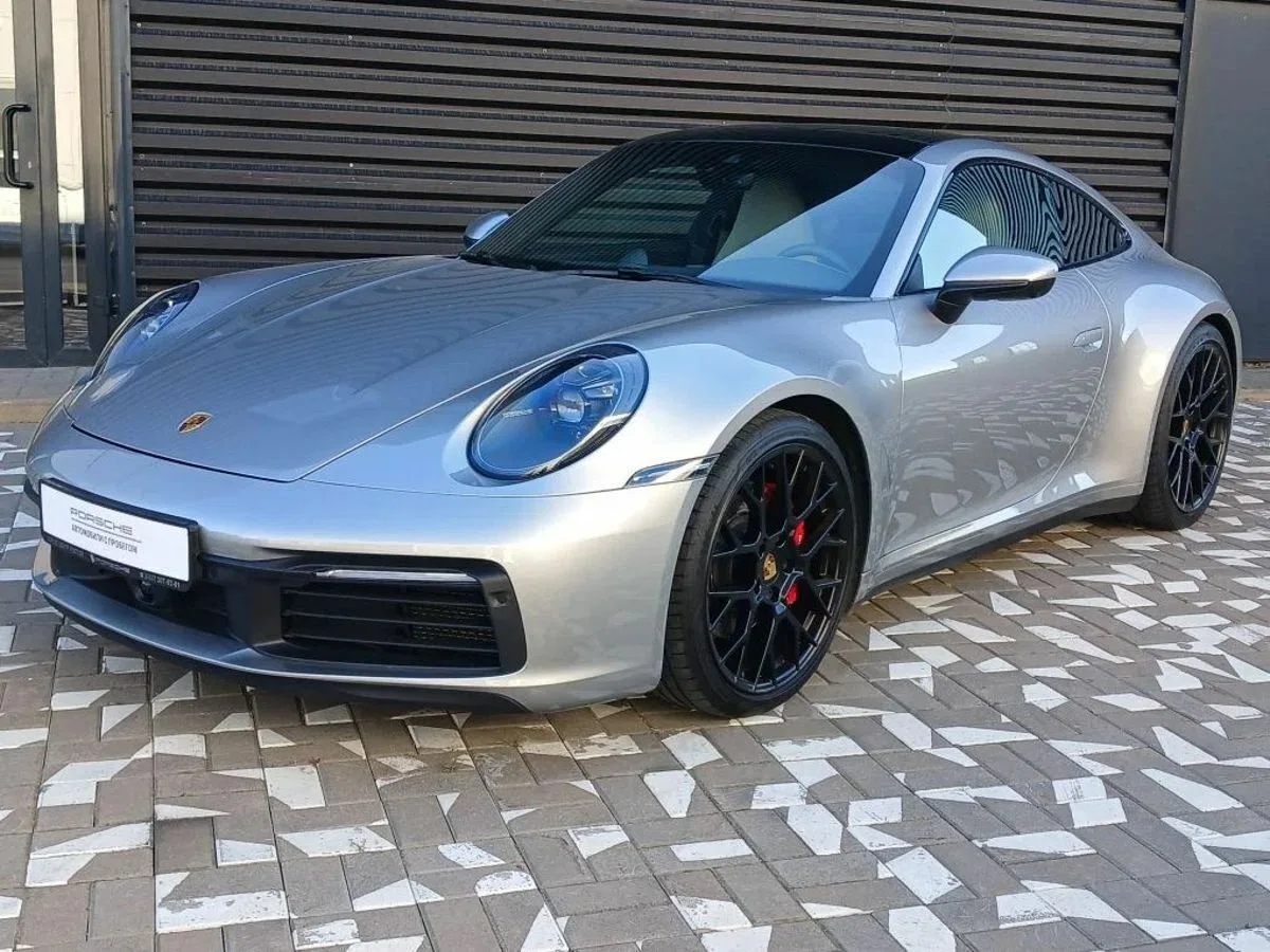 Porsche 911 VIII (992)
