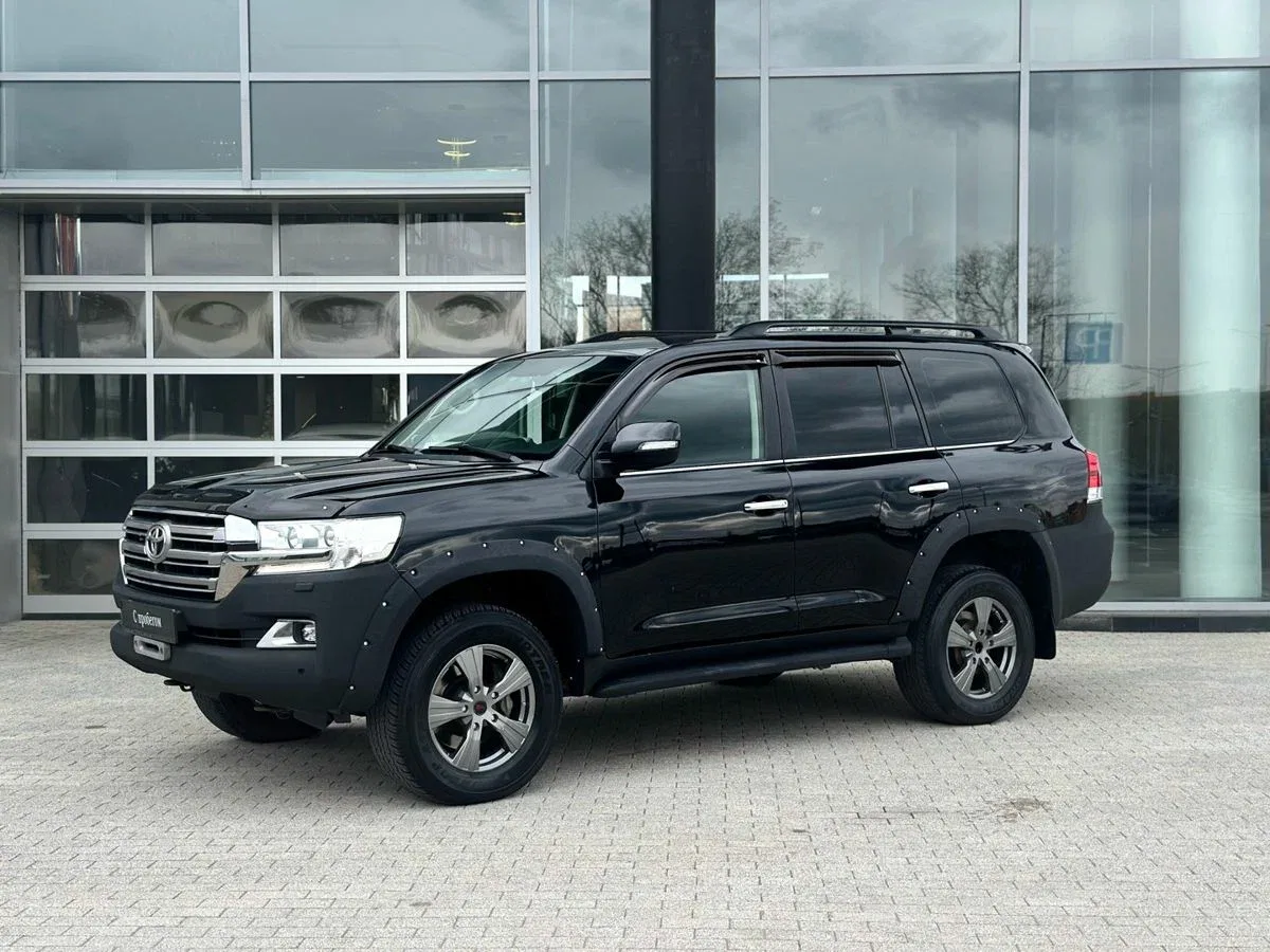 Toyota Land Cruiser 200 Series Рестайлинг 2