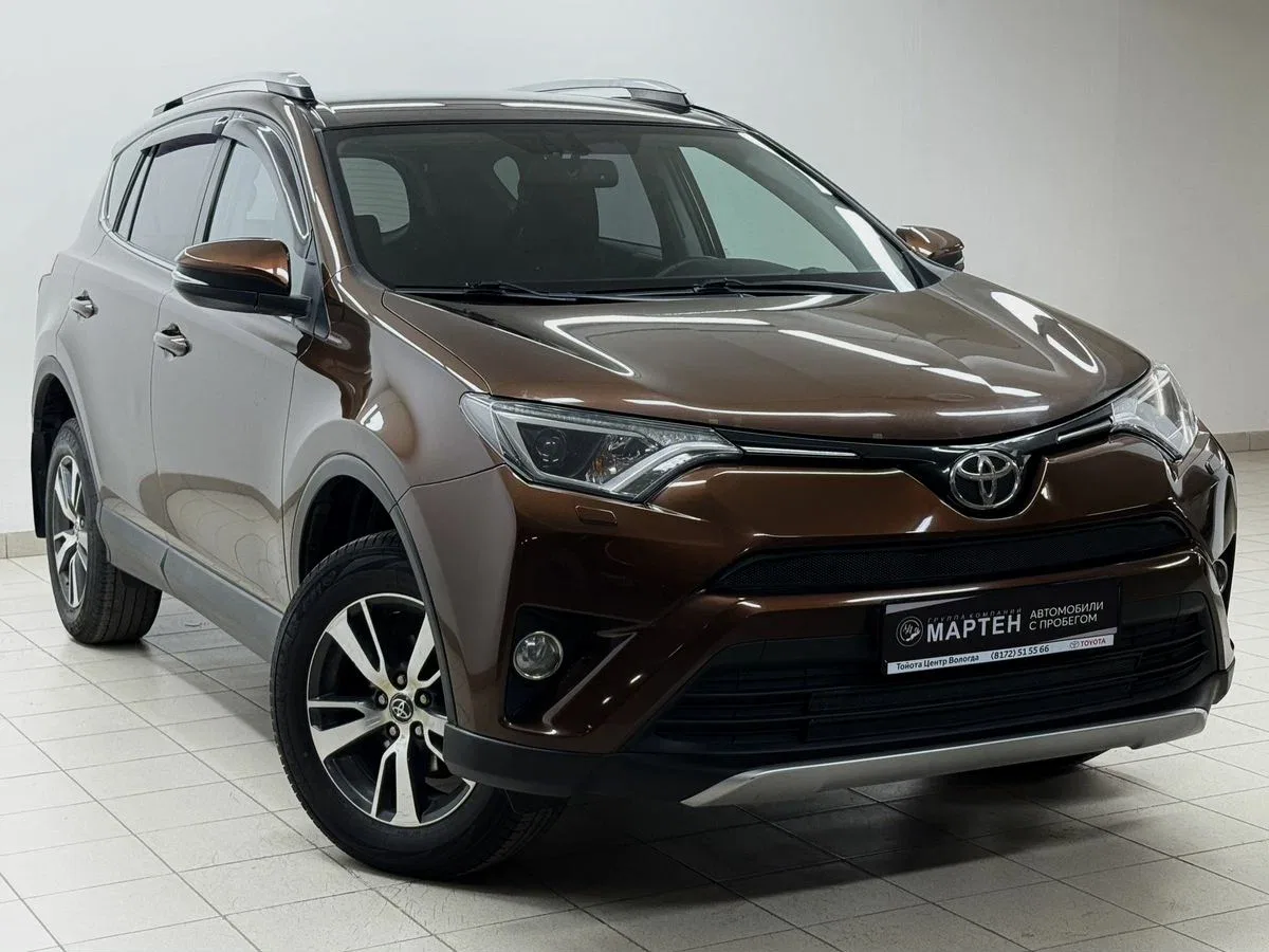 Toyota RAV4 IV (XA40) Рестайлинг