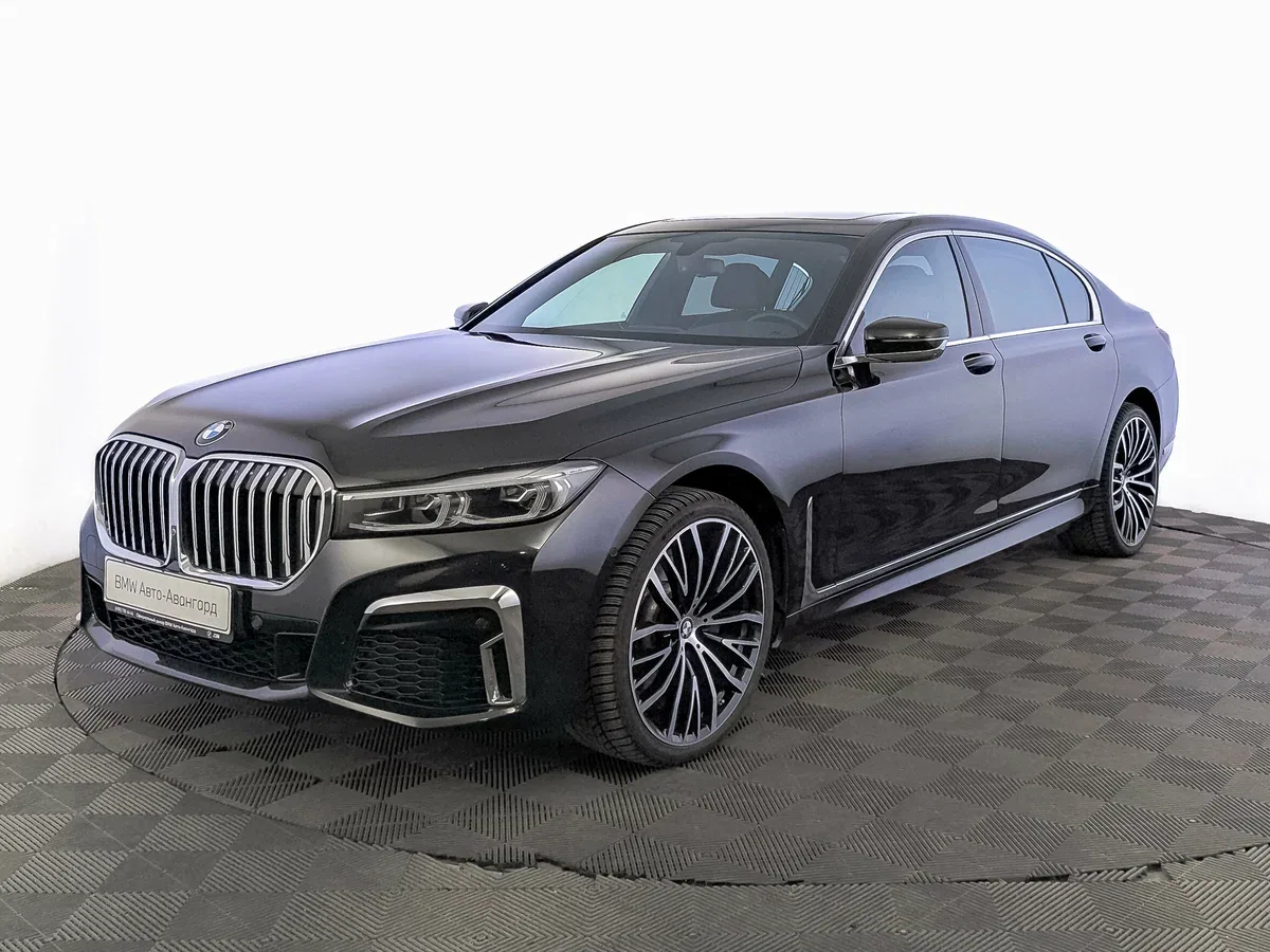 BMW 7 серии VI (G11/G12) Рестайлинг