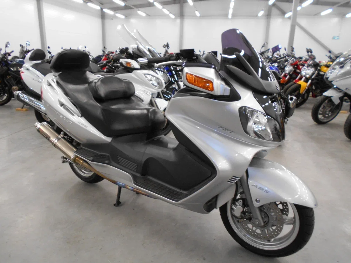 Suzuki Burgman 650