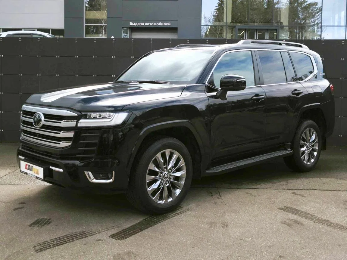 Toyota Land Cruiser 300 Series