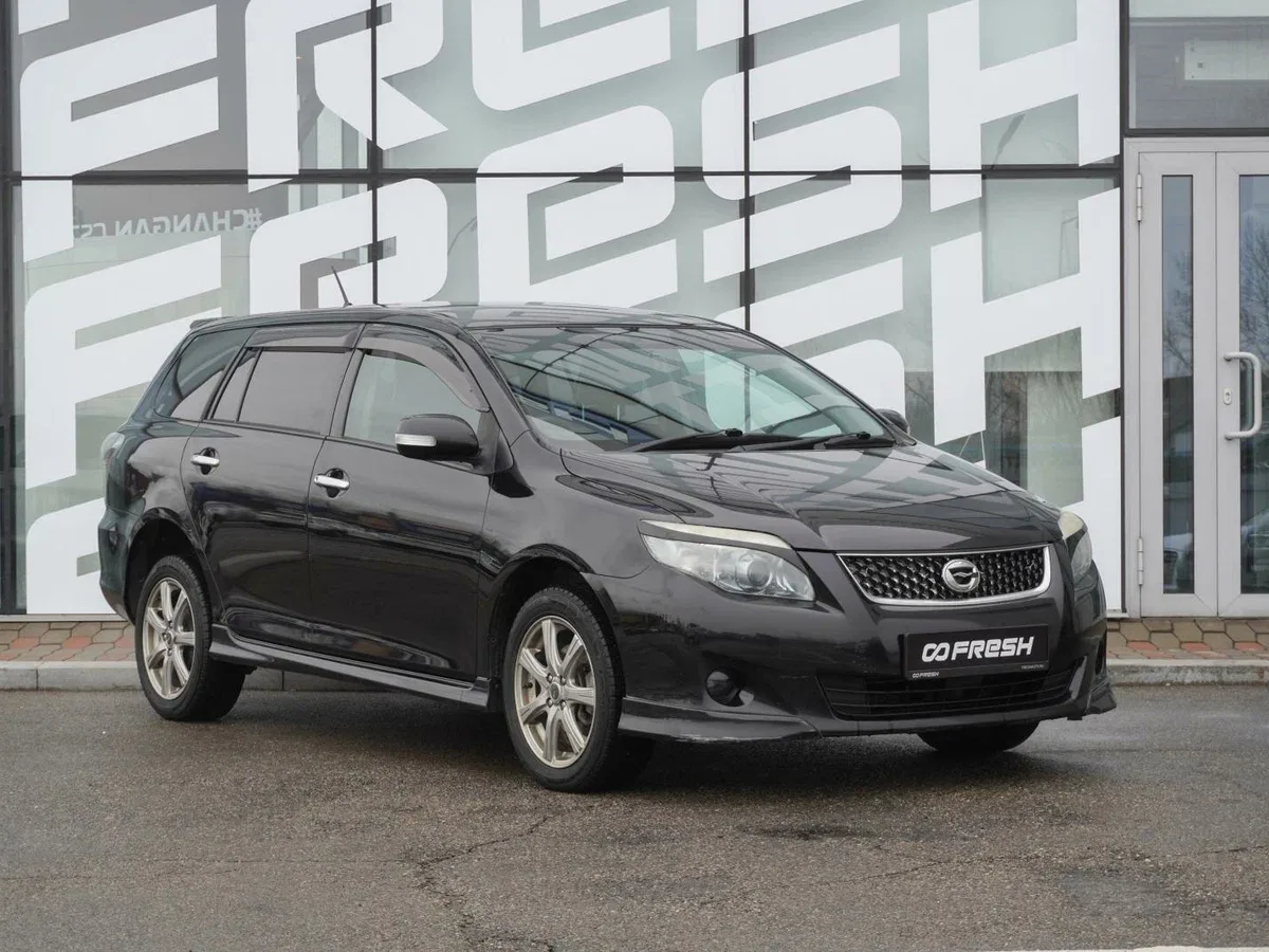 Toyota Corolla X (E140, E150) Рестайлинг