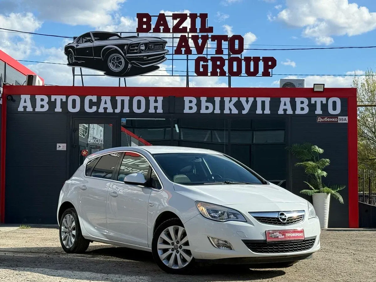 Opel Astra J