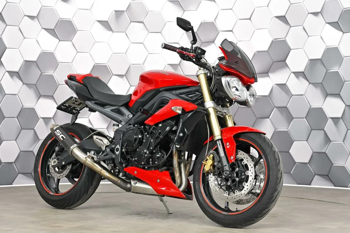 Triumph Street Triple