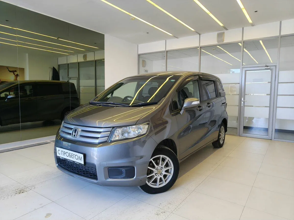 Honda Freed I