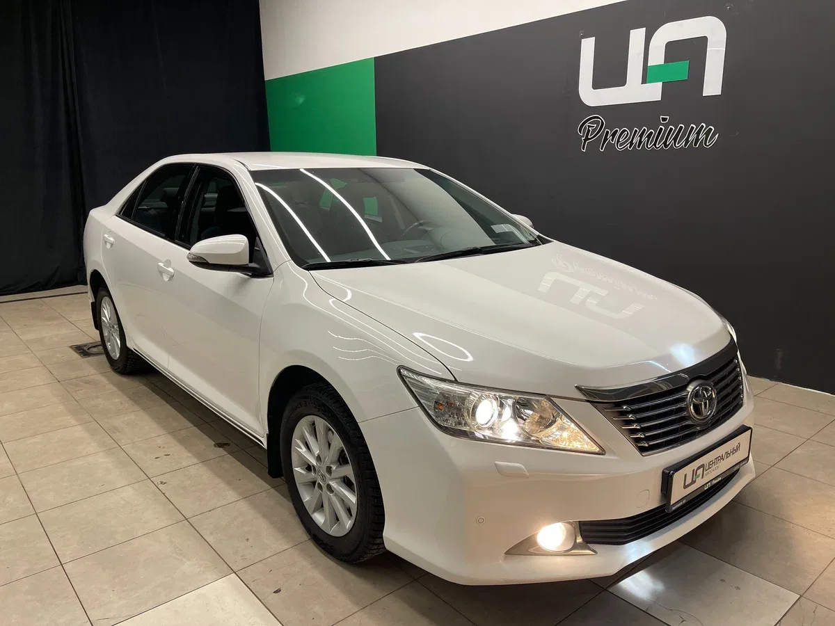 Toyota Camry VII (XV50)