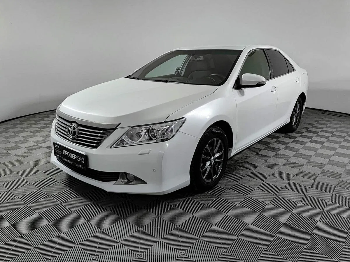 Toyota Camry VII (XV50)