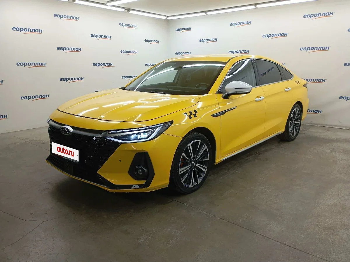 Chery Arrizo 8
