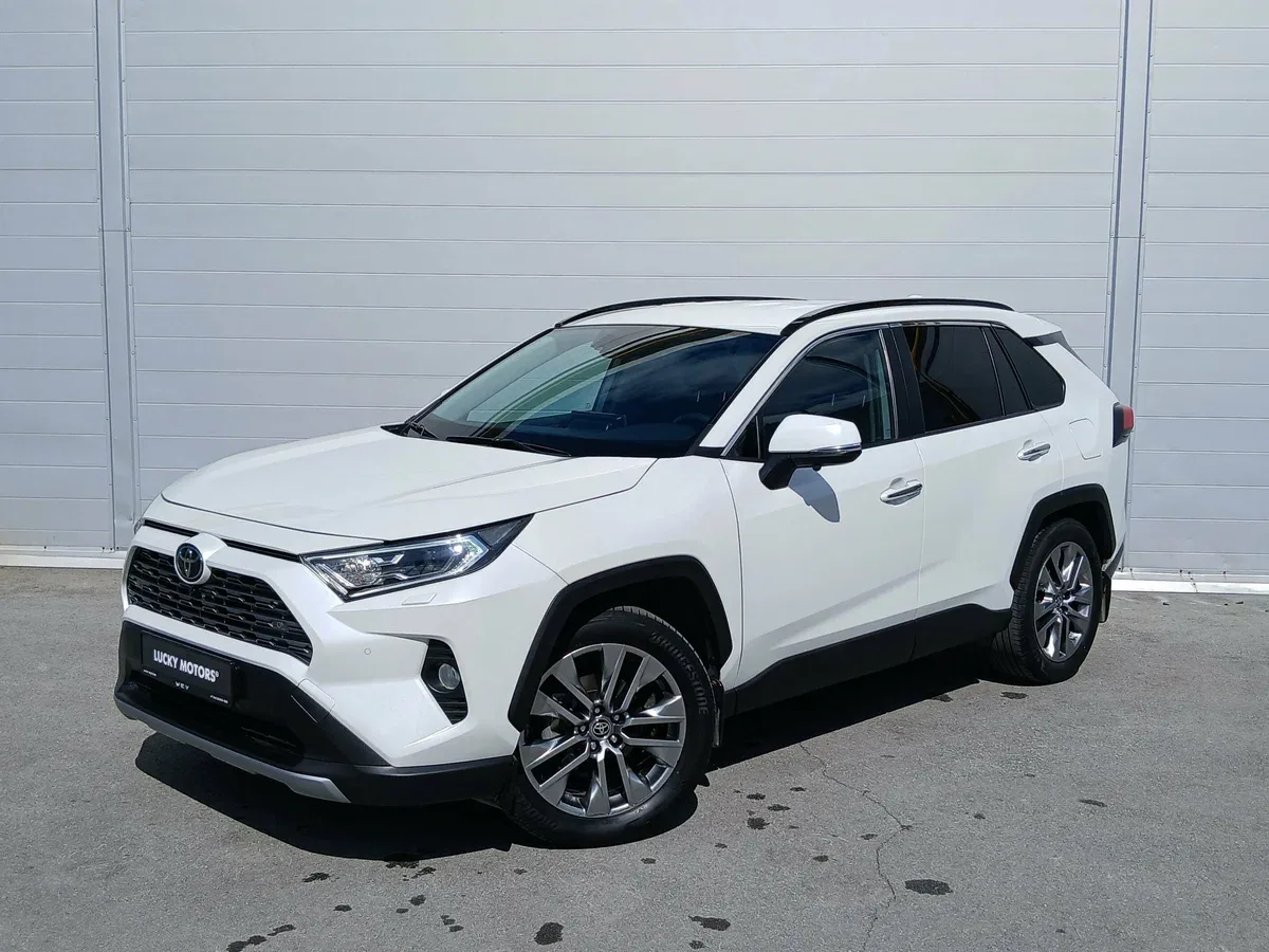 Toyota RAV4 V (XA50)