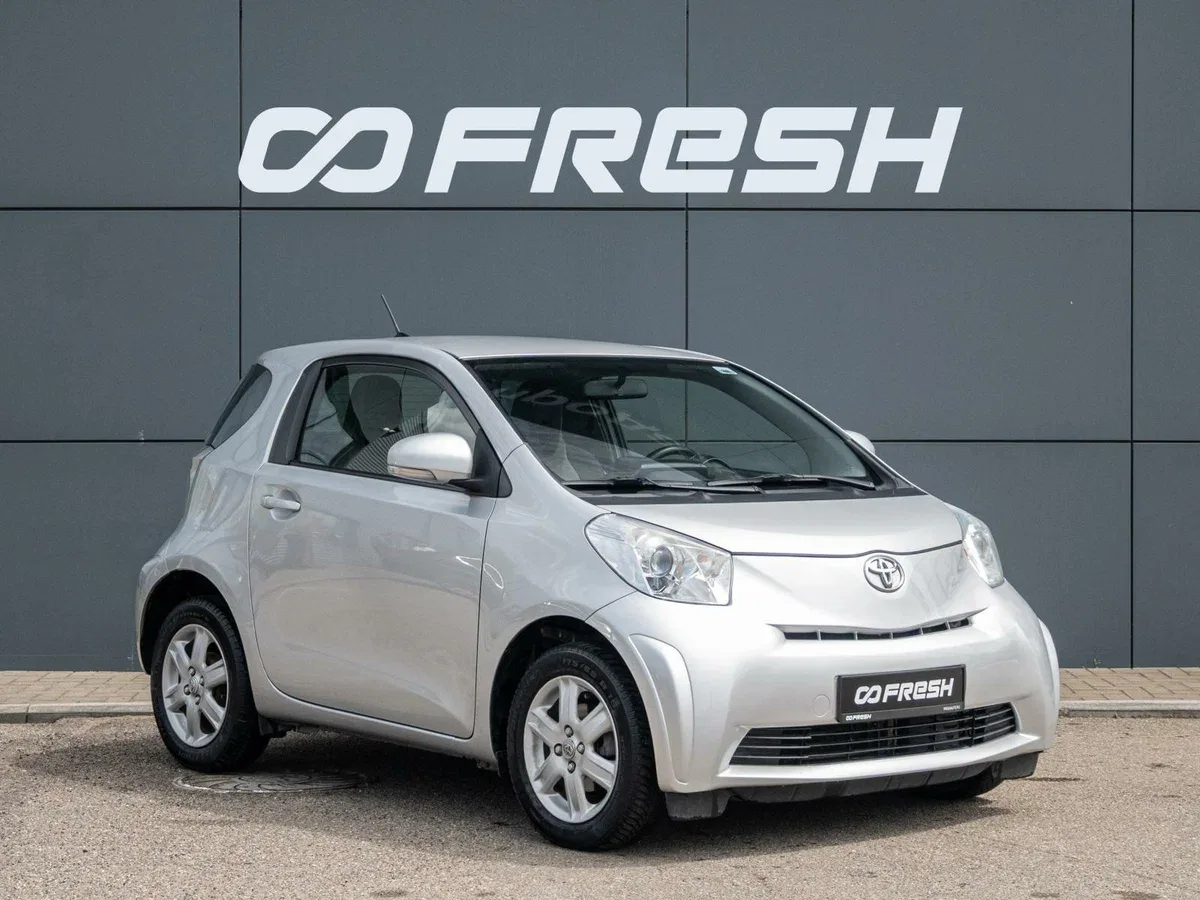 Toyota iQ