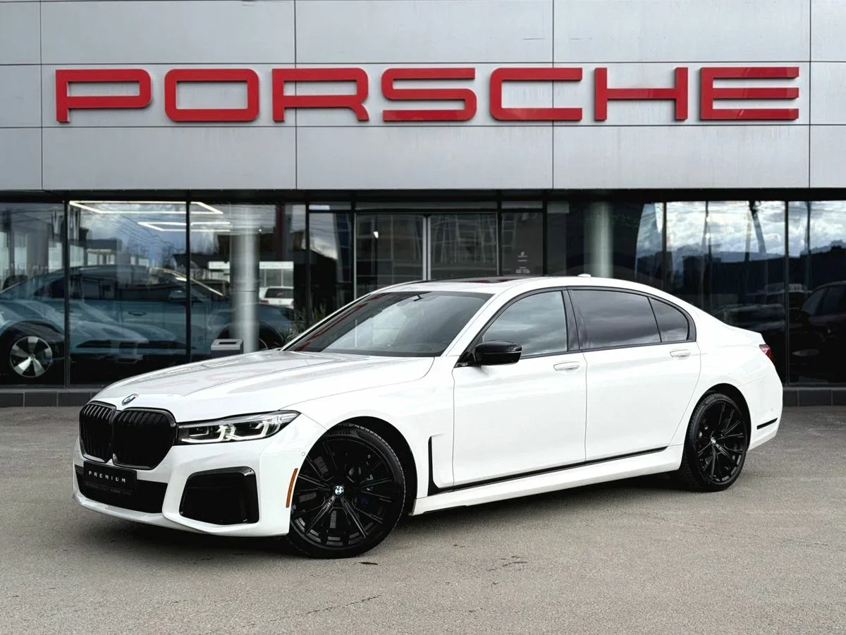 BMW 7 серии VI (G11/G12) Рестайлинг