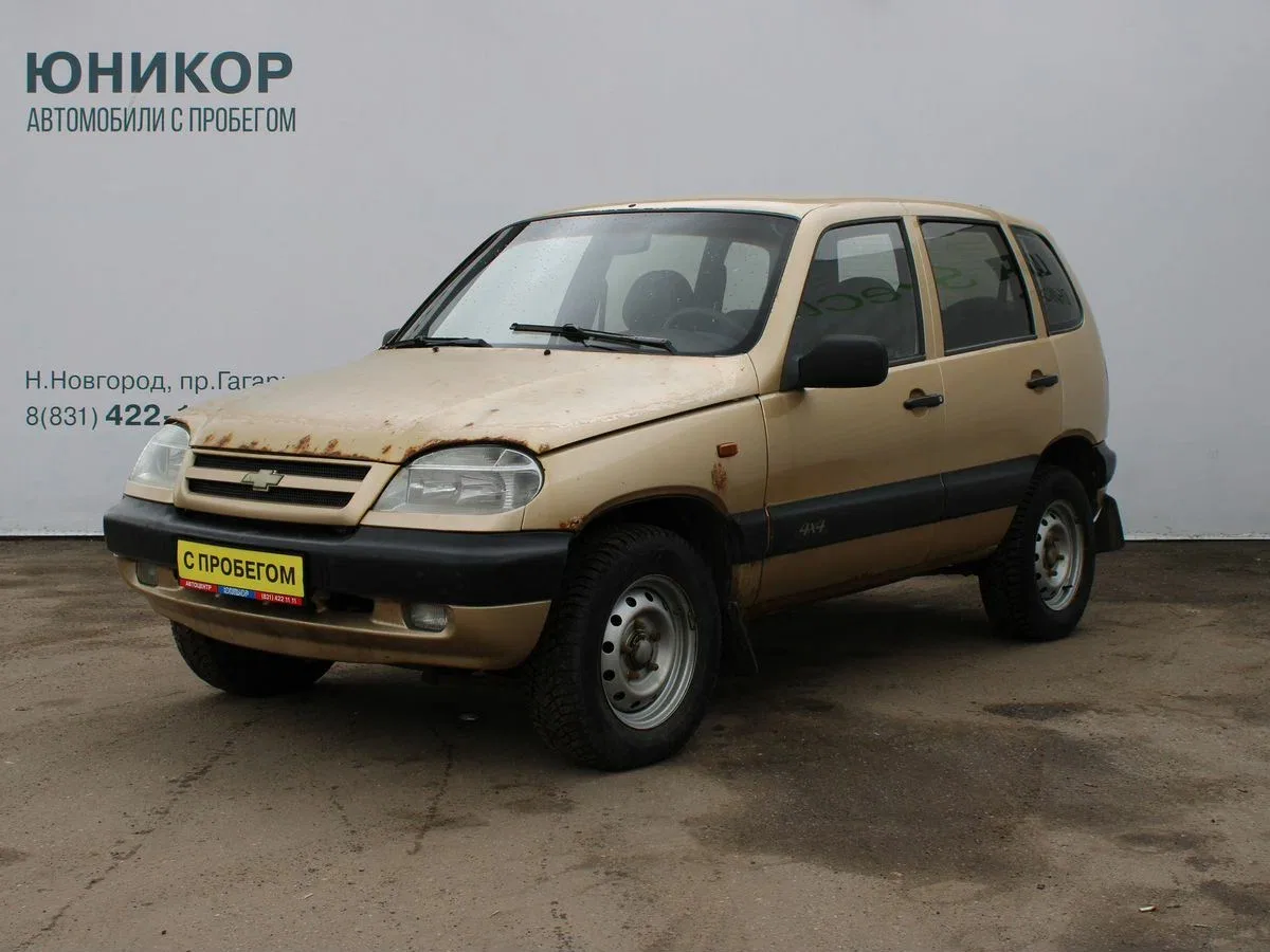 Chevrolet Niva I