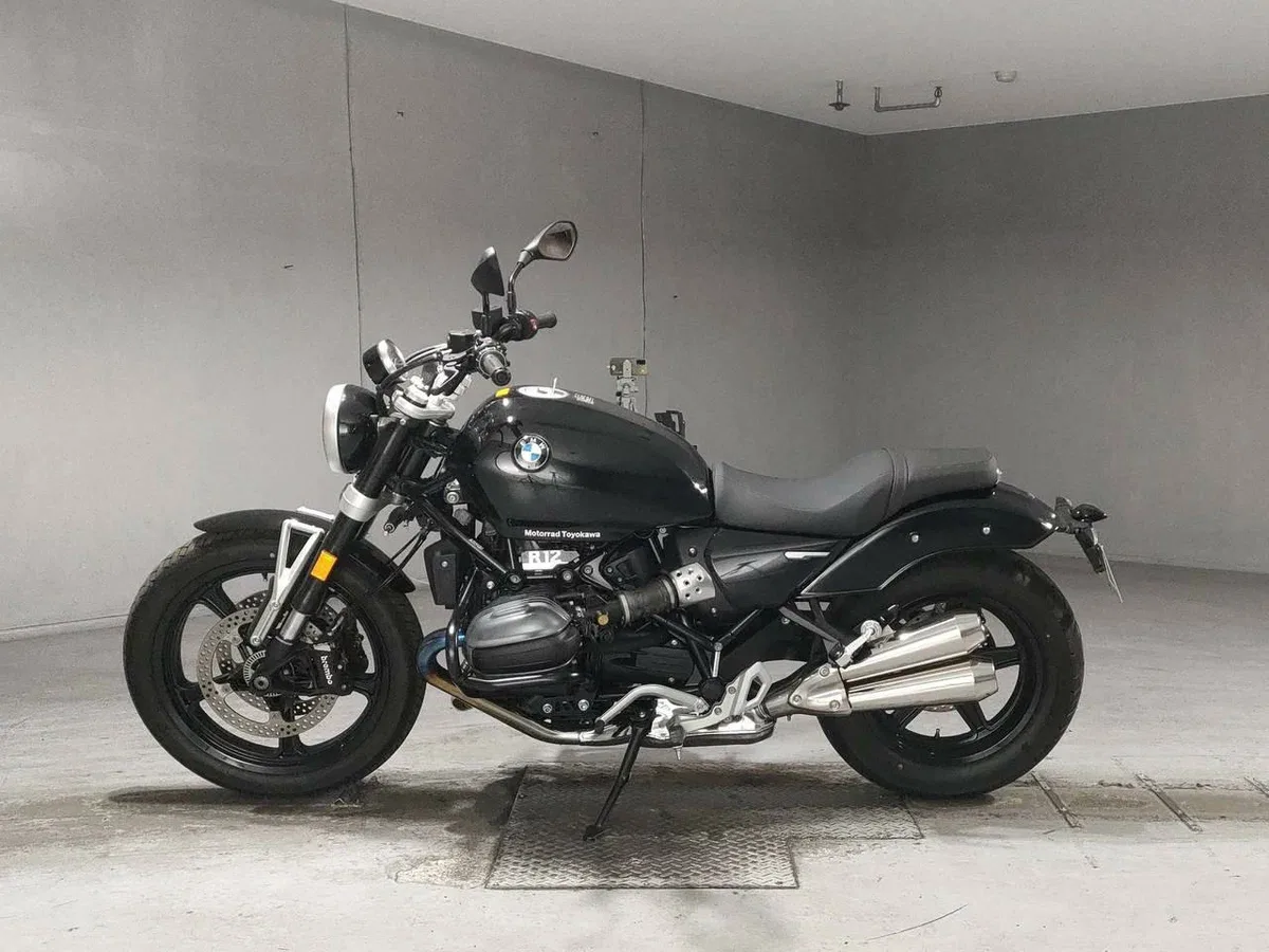 BMW R 12