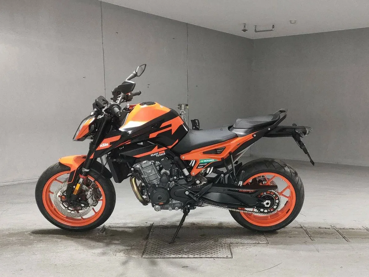 KTM AG 890 Duke GP