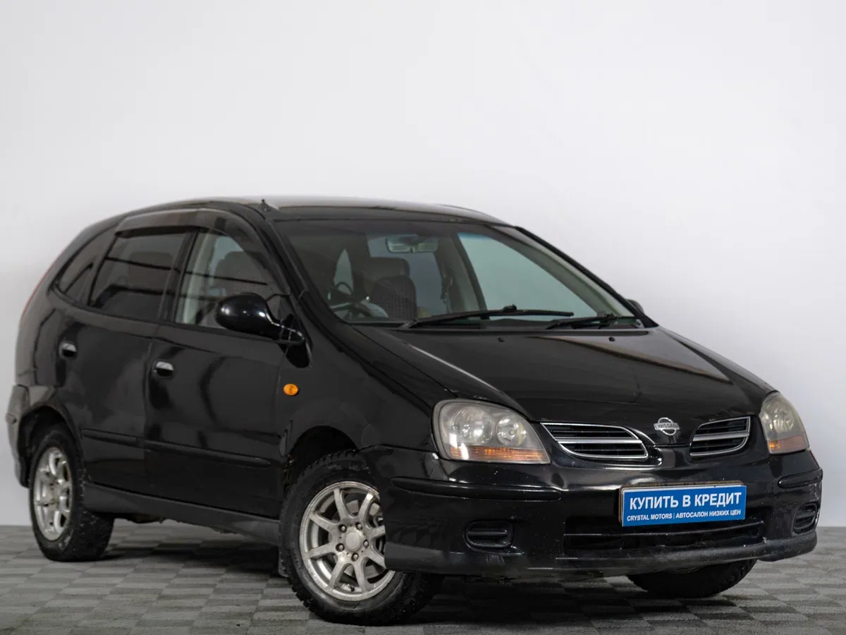 Nissan Tino