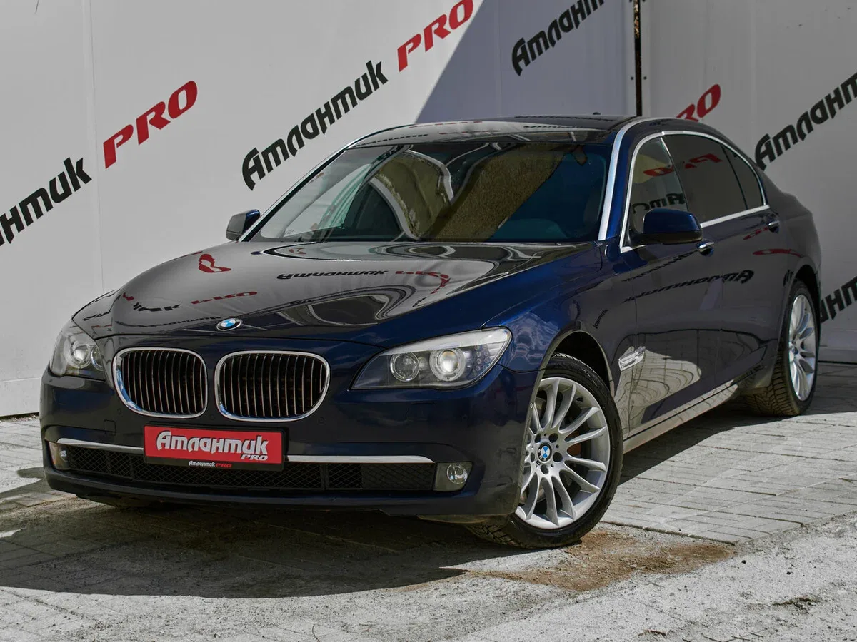 BMW 7 серии V (F01/F02/F04)