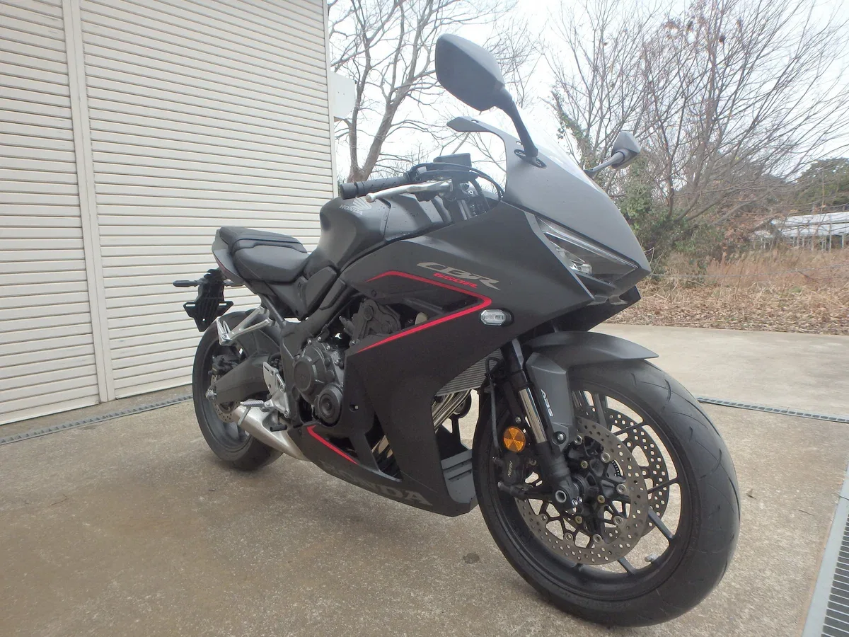 Honda CBR650R