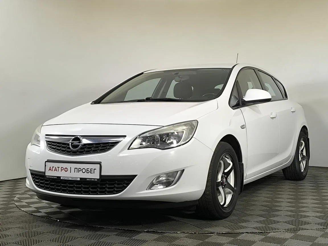 Opel Astra J