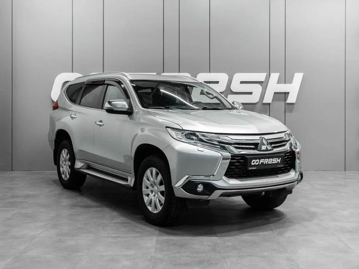 Mitsubishi Pajero Sport III