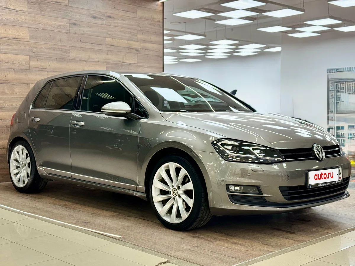 Volkswagen Golf VII