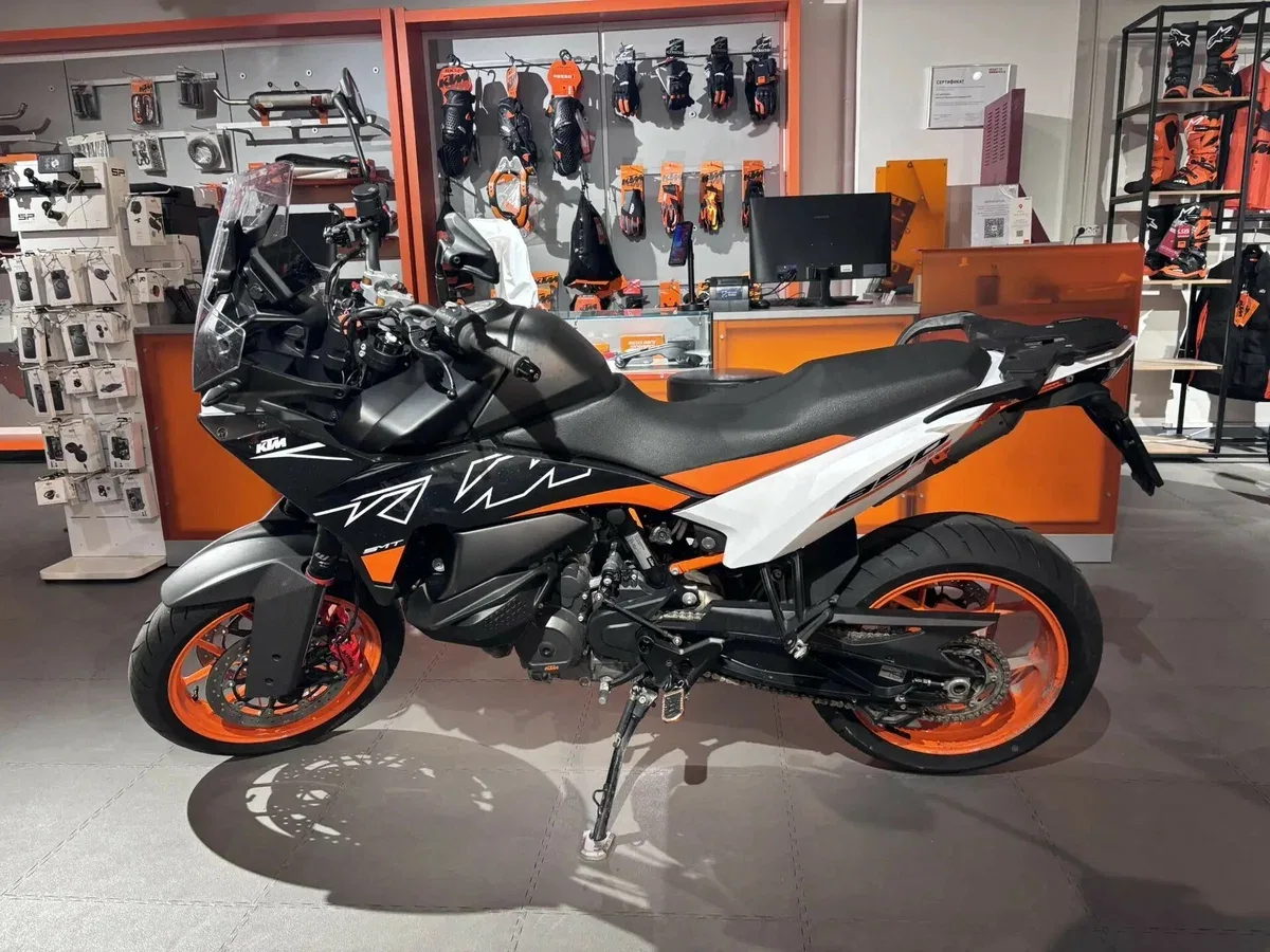 KTM AG 890 SMT
