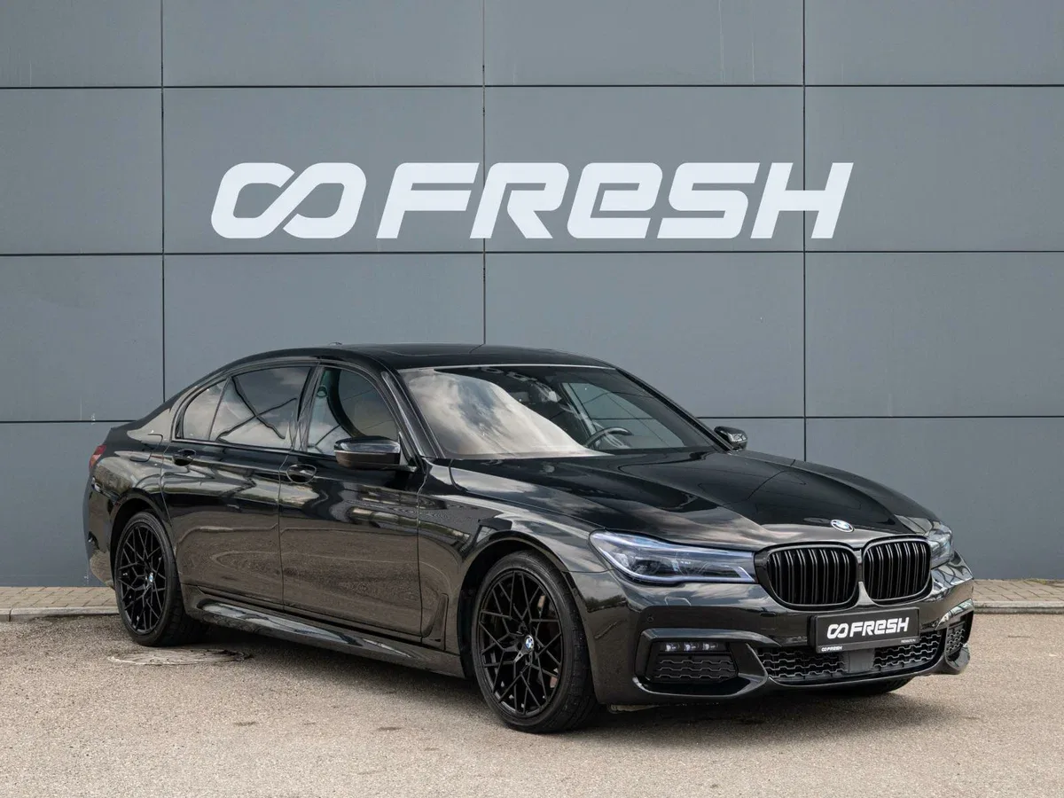 BMW 7 серии VI (G11/G12)