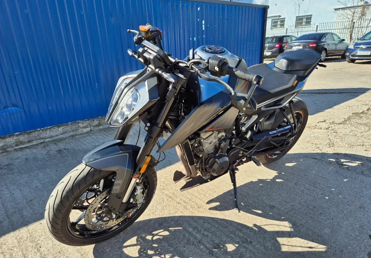 KTM AG 790 Duke