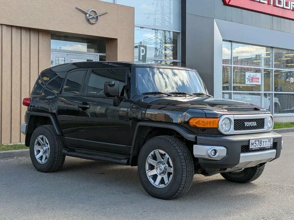 Toyota FJ Cruiser