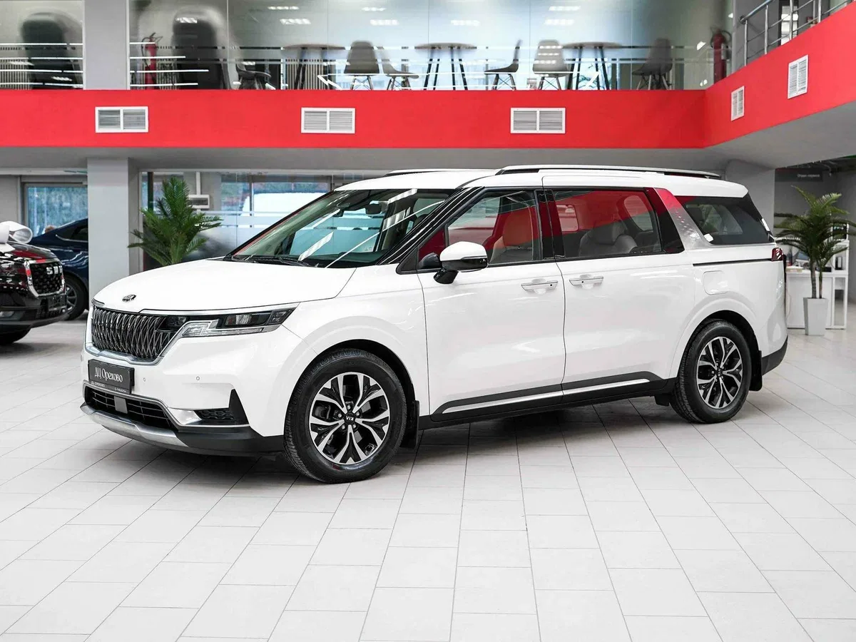 Kia Carnival IV