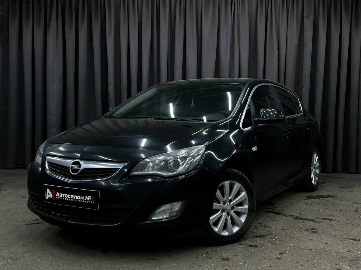 Opel Astra J