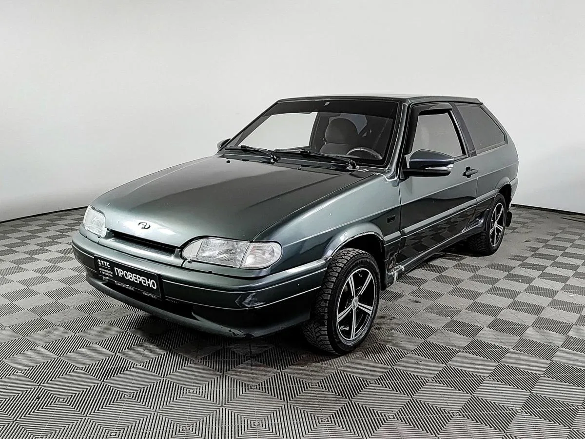 Lada (ВАЗ) 2113