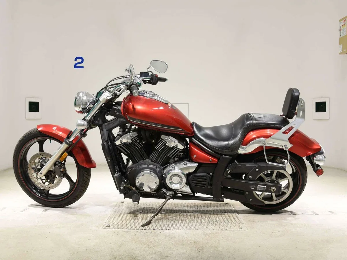 Yamaha XVS1300