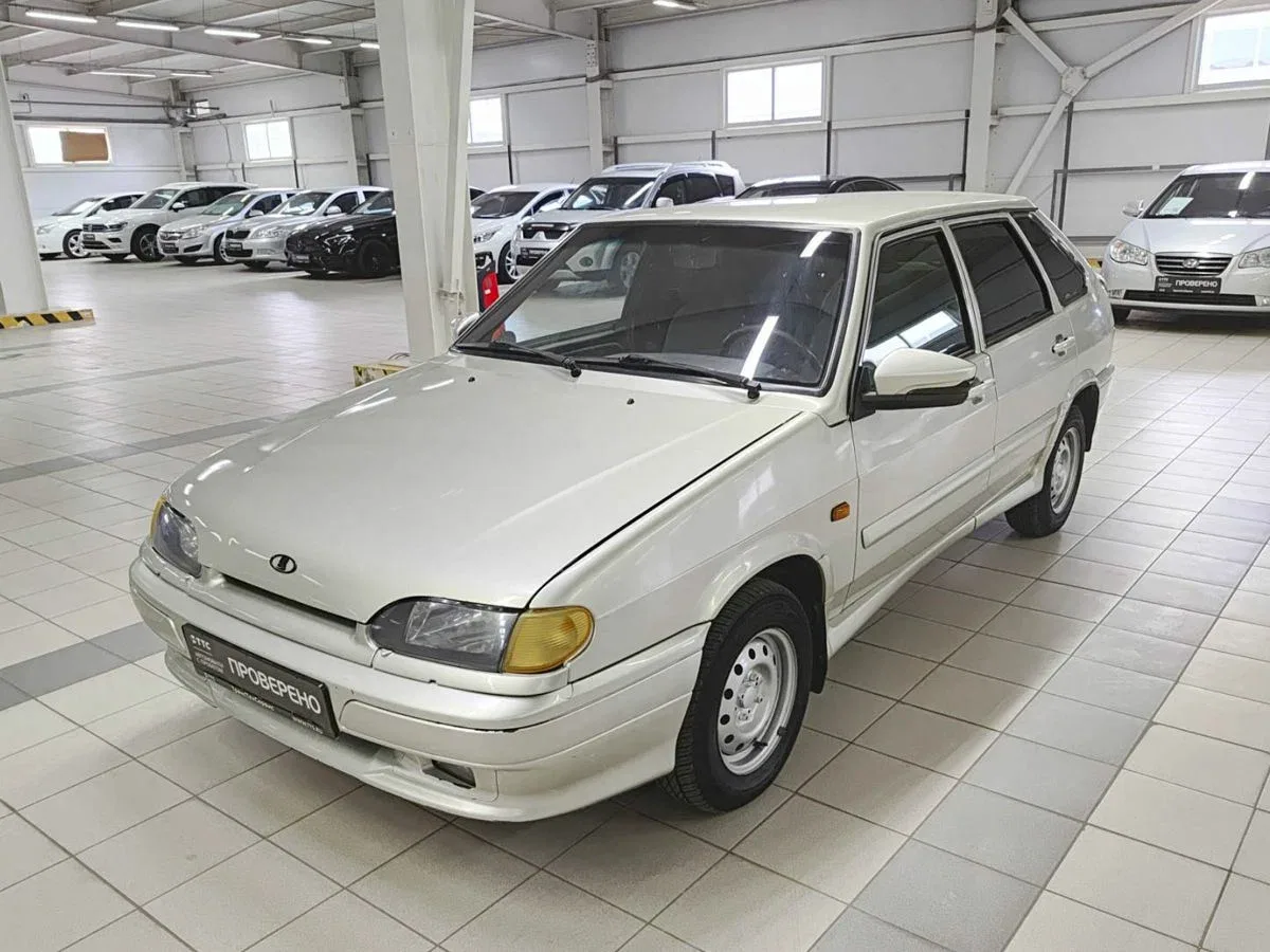 Lada (ВАЗ) 2114