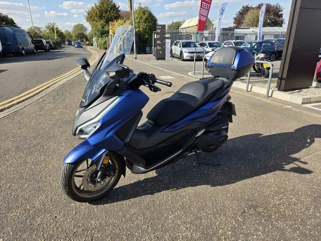 Honda Forza