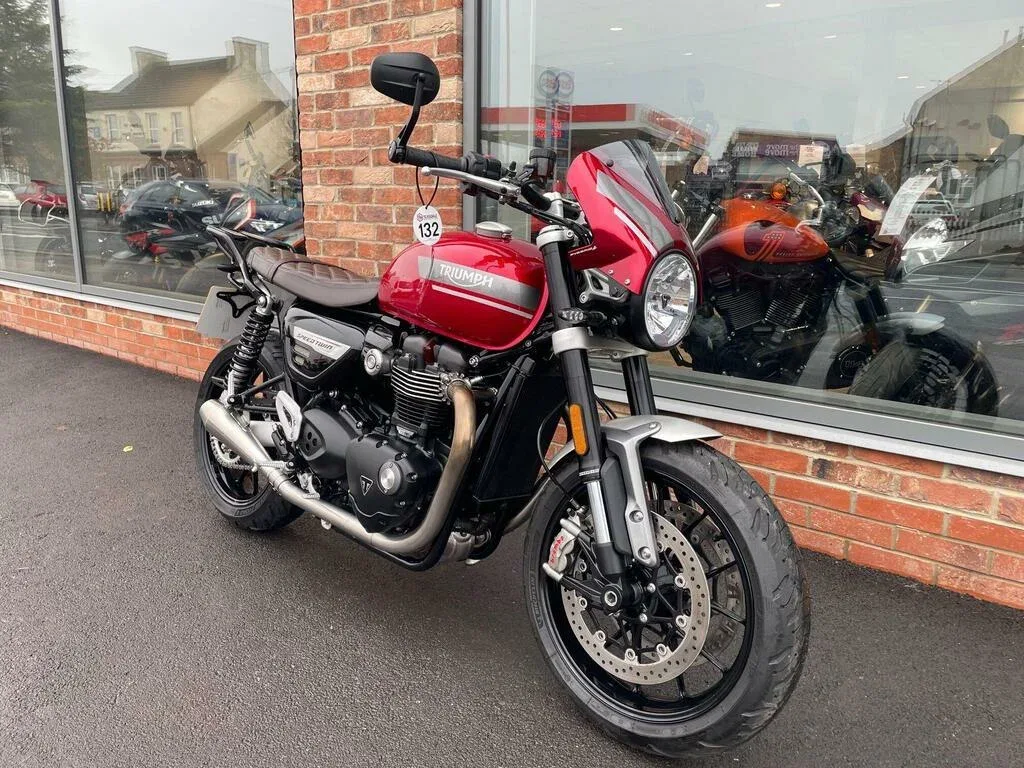 Triumph Speed Twin