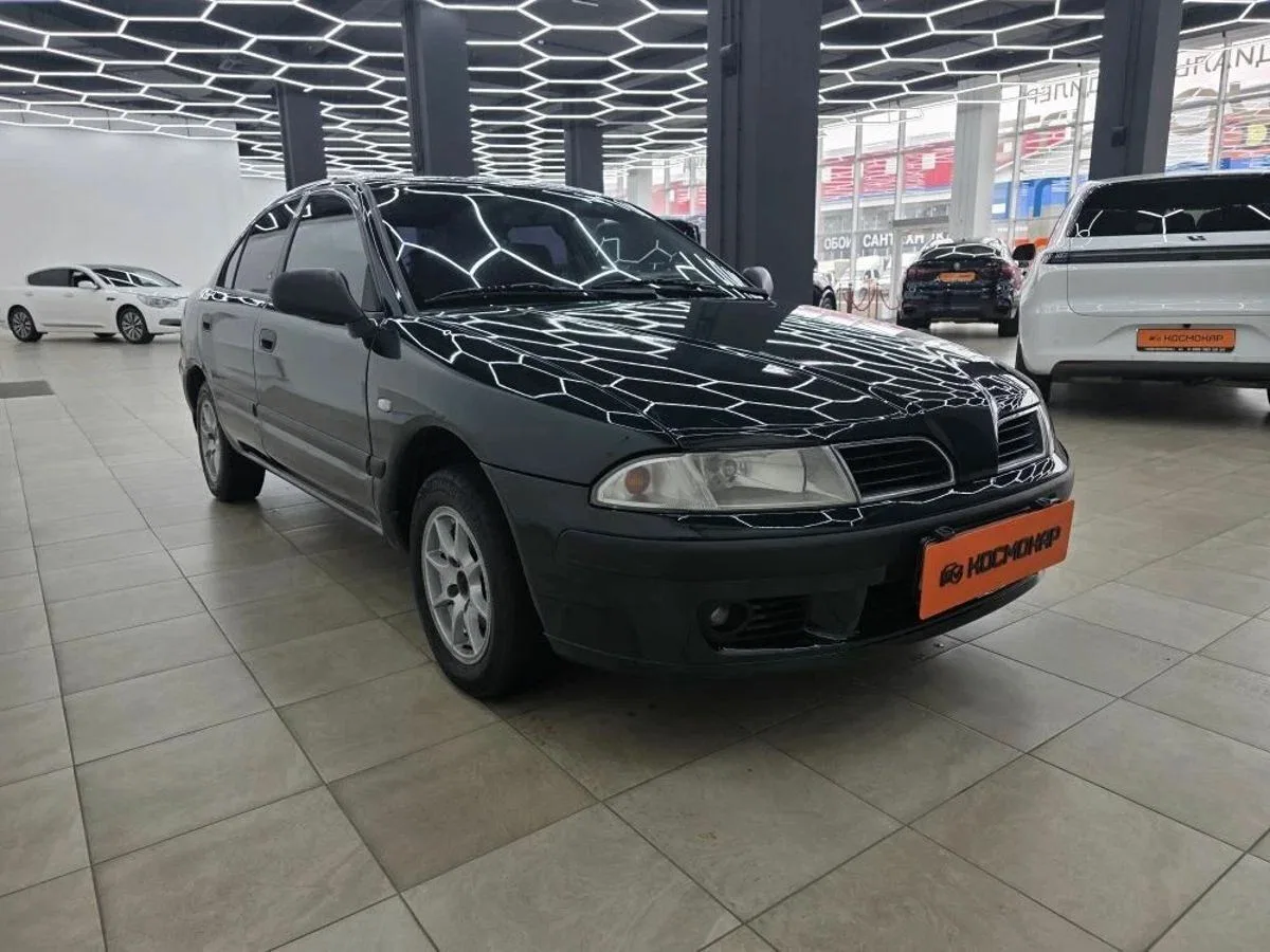 Mitsubishi Carisma I Рестайлинг