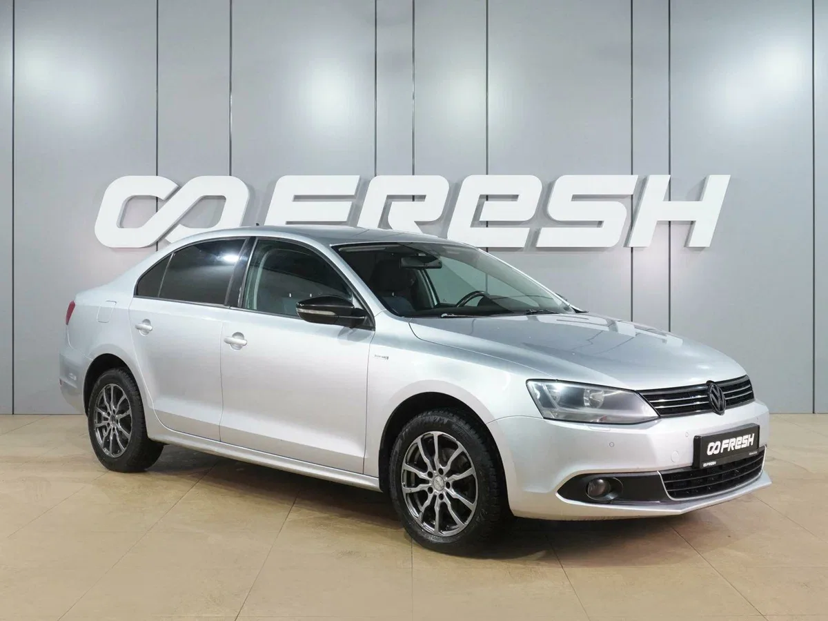 Volkswagen Jetta VI