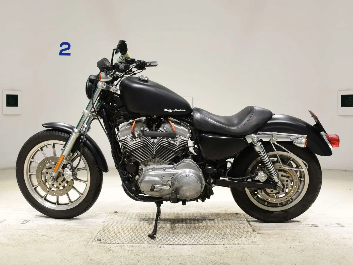 Harley-Davidson Sportster 883