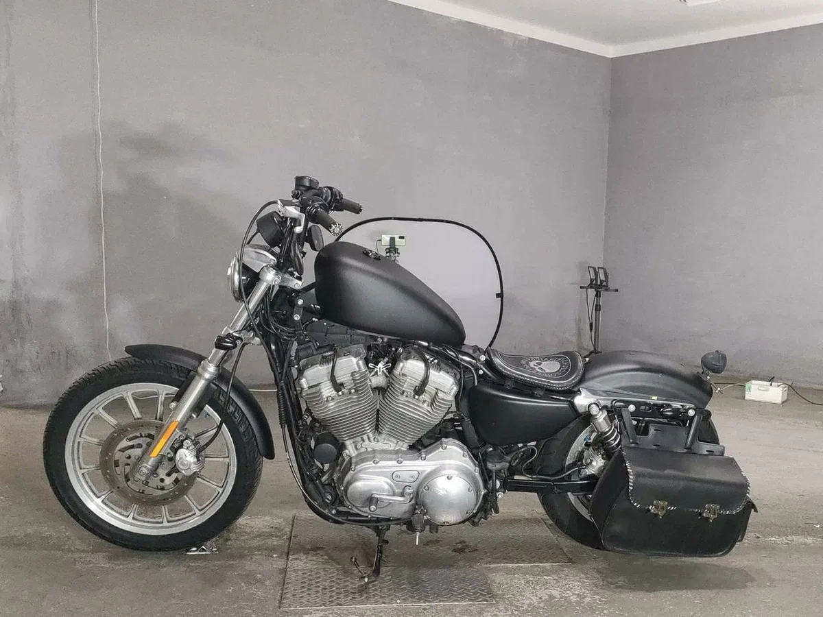 Harley-Davidson Sportster 883