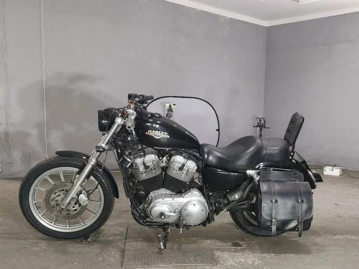 Harley-Davidson Sportster 883