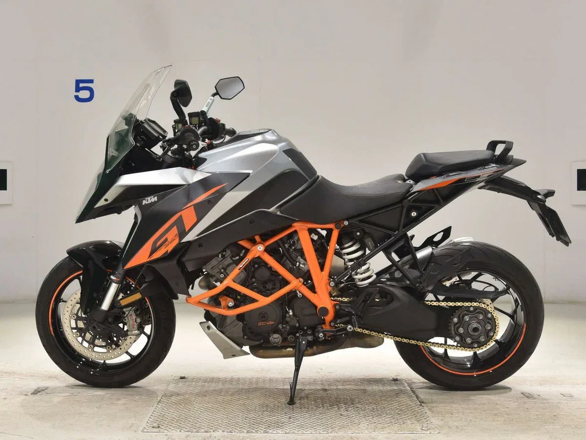 KTM AG 1290 Super Duke GT