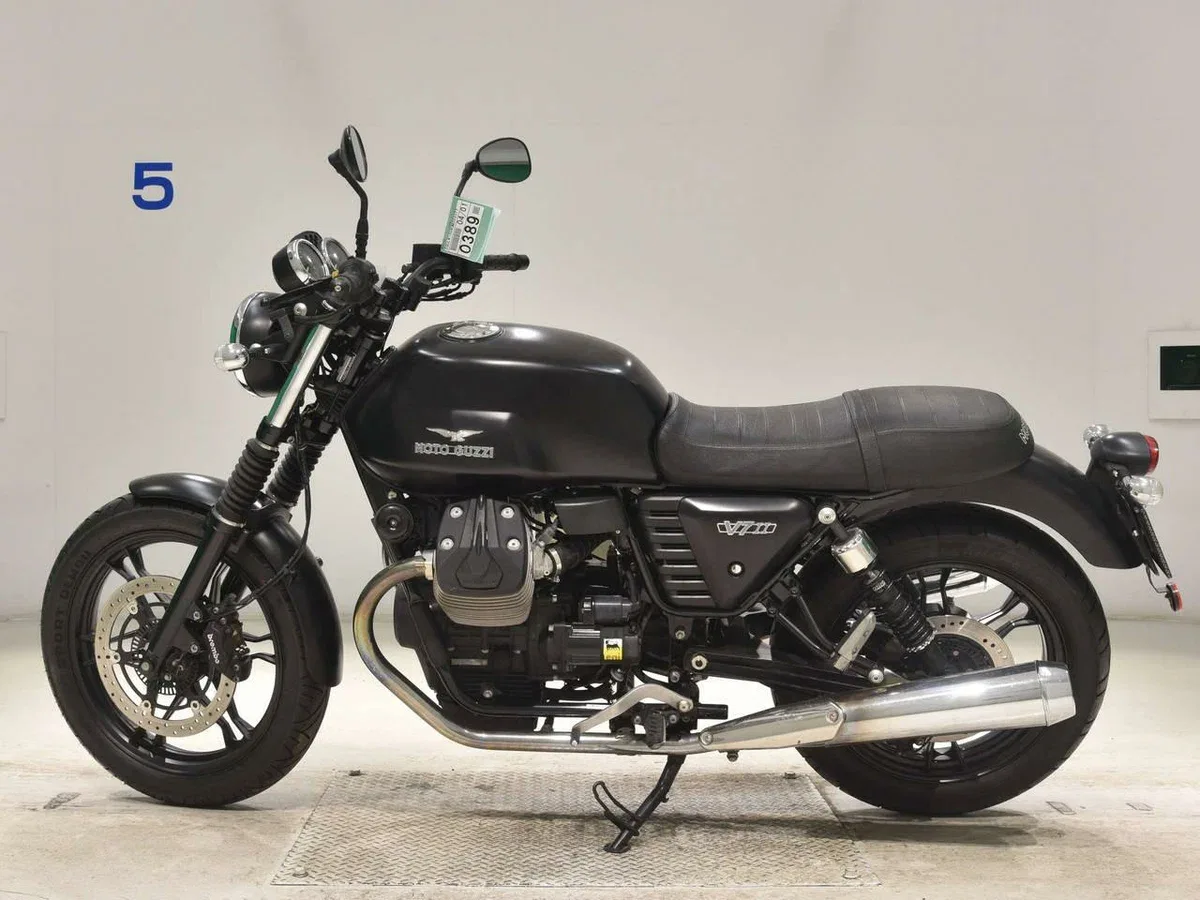Moto Guzzi V 7