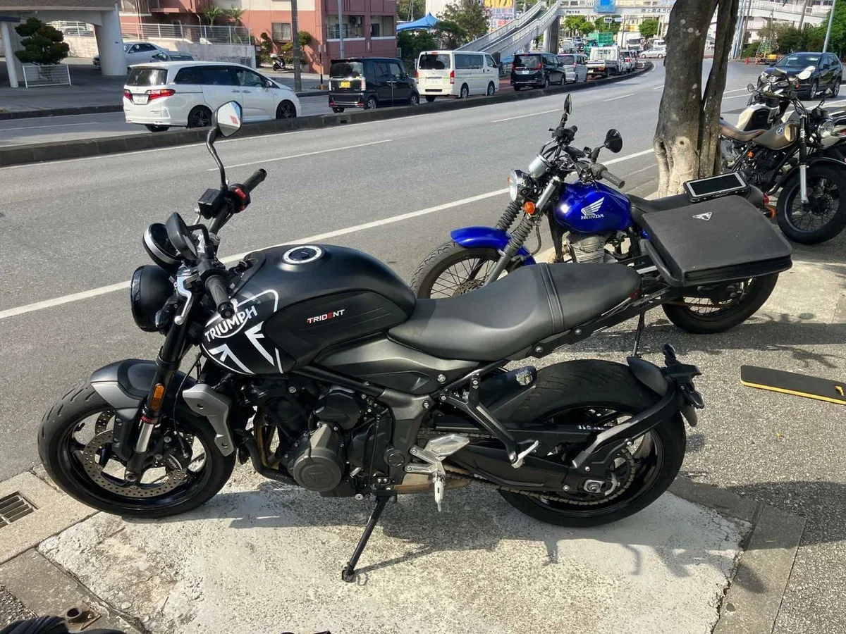 Triumph Trident 660