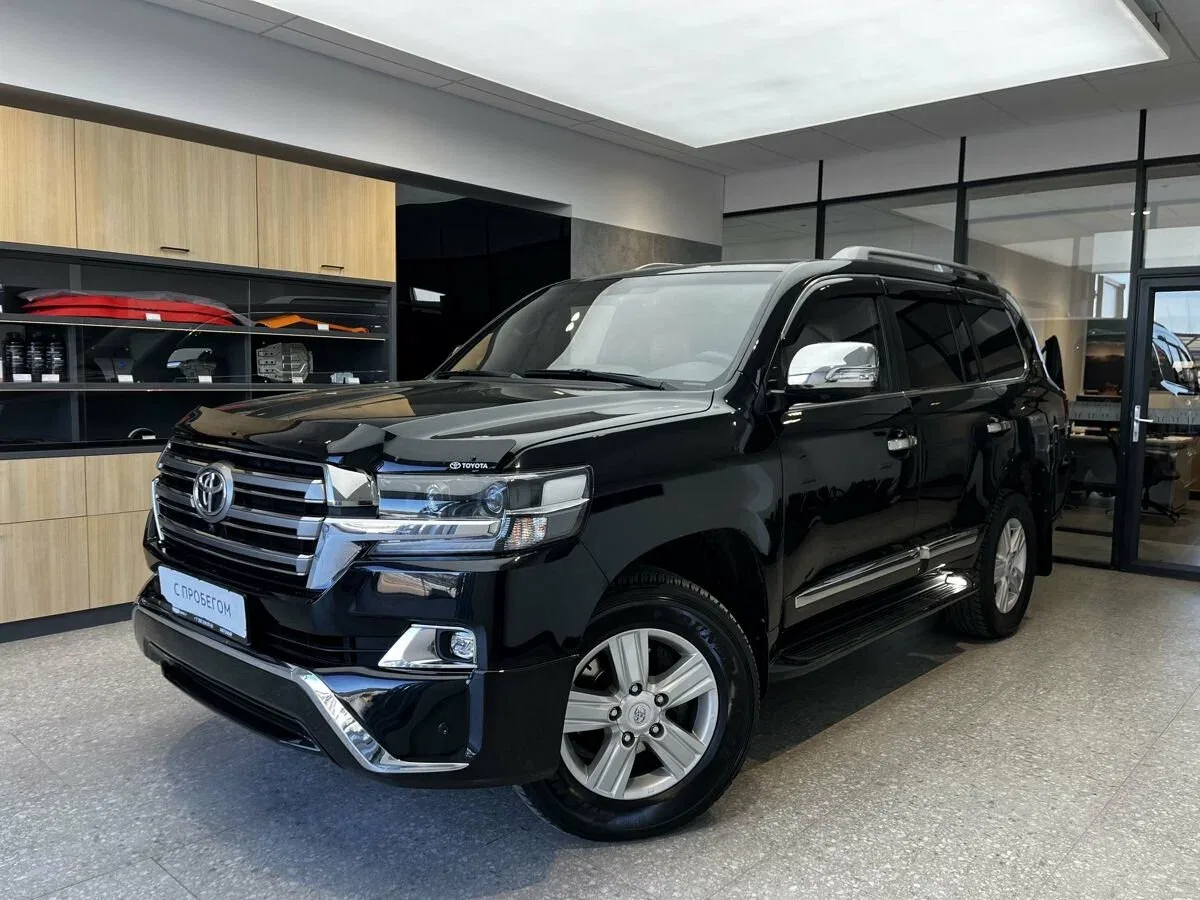 Toyota Land Cruiser 200 Series Рестайлинг 1