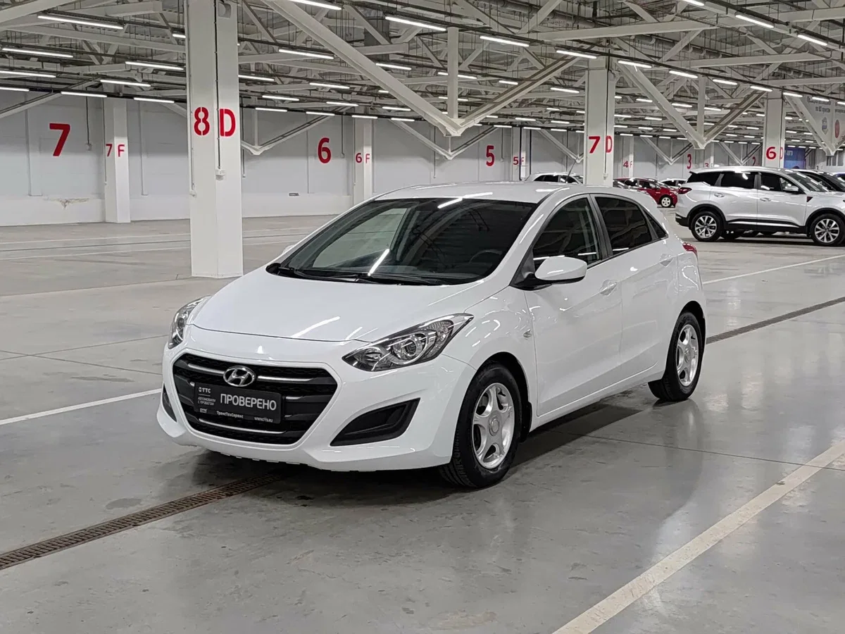 Hyundai i30 II